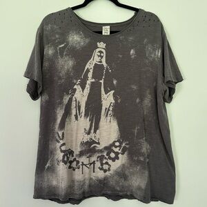 Magnolia Pearl Mary Eternal Tee in Ozzy